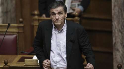 Με τροπολογία ο «κόφτης» μετά την κατάθεση του πολυνομοσχεδίου