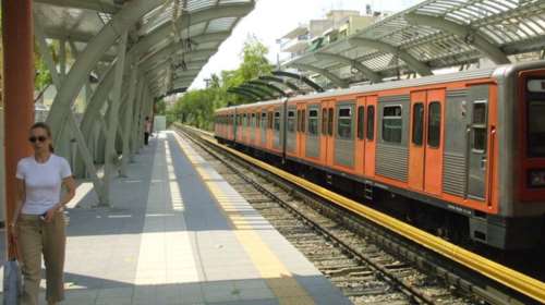 Χωρίς ηλεκτρικό σιδηρόδρομο 12:00 με 16:00