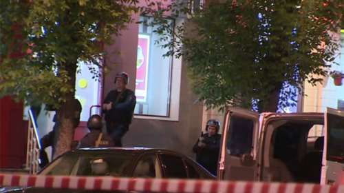 Αιματηρό τέλος σε ομηρεία 6 ανθρώπων σε τράπεζα στη Μόσχα