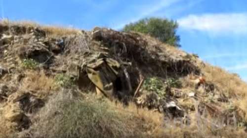 Κύπρος:Βρέθηκαν θαμμένα δυο ελληνικά μεταγωγικά από την εισβολή του &#39;74