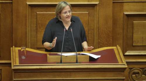 Παραιτήθηκε η Βασιλική Κατριβάνου με επιστολή-φωτιά