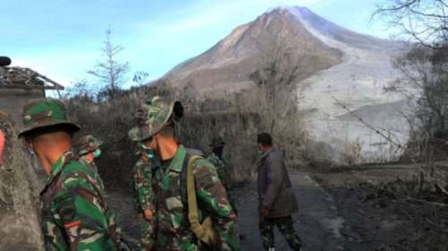 Εκρηξη ηφαιστείου στην Ινδονησία με 7 νεκρούς