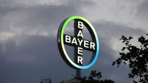 Bayer: Προσφορά 62 δισ. για την εξαγορά της Monsanto