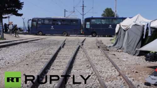 Οι πρώτες εικόνες από την «εκκένωση» της Ειδομένης-δείτε το βίντεο