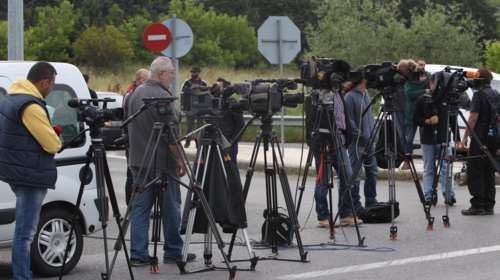 Αφησαν μόνο την ΕΡΤ για...«αντικειμενική ενημέρωση»