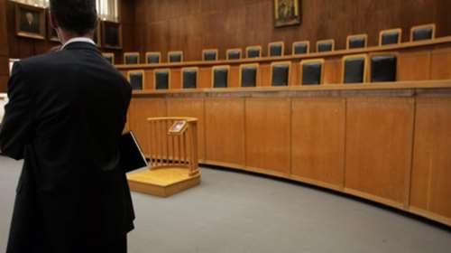 Συνεχίζουν την αποχή τους οι δικηγόροι μέχρι τις 6 Ιουνίου