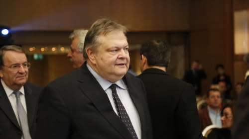 Τι γράφει στο βιβλίο του ο Ευ.Βενιζέλος για την ελληνική κρίση