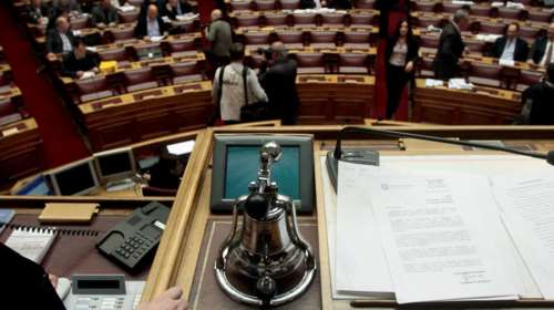 Γραφείο προϋπολογισμού Βουλής:Μεταρρυθμίσεις για να αποφευχθεί ο κόφτης