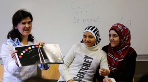 Γερμανός επίσκοπος ζητά να διδάσκεται το Ισλάμ σε όλα τα σχολεία