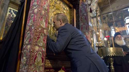 Το «αθέατο» προσκύνημα του Πούτιν στο ρωσικό Μοναστήρι