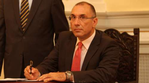 Απίστευτο, βουλευτής εξέδωσε ανακοίνωση για τον Πουλίδο