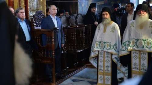 Η επίσκεψη του Πούτιν με τον φακό του Κρεμλίνου