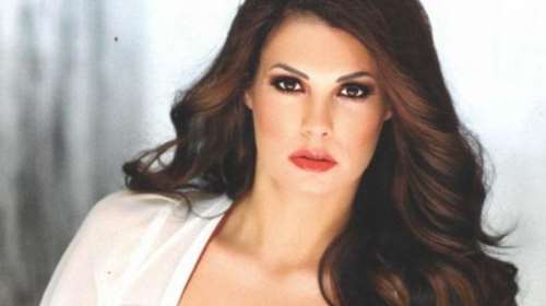 Στο νοσοκομείο η Μαρία Κορινθίου, μετά από αδιαθεσία-Τι ανέβασε στο FB