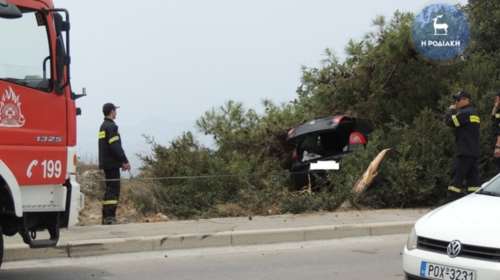 Είχε Αγιο ή μάλλον...δέντρο λίγο πριν το γκρεμό (φωτό)