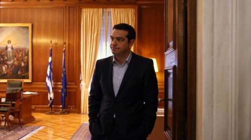 Επιχείρηση αλλαγής της ατζέντας από το Μέγαρο Μαξίμου