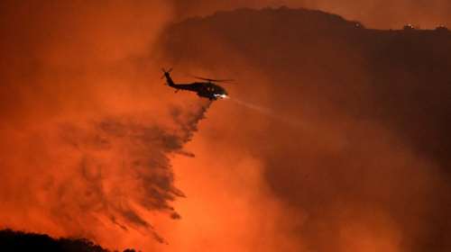Μεγάλη πυρκαγιά στο Λος Αντζελες-Εκκενώθηκαν σπίτια
