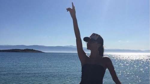 Βικτόρια Μπέκαμ από το Πόρτο Χέλι: Αγαπάμε την Ελλάδα!