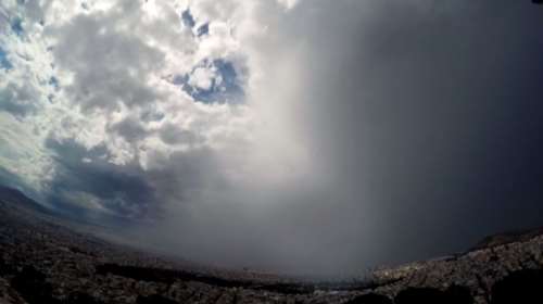 Μαγικό timelapse: Το πέρασμα της καταιγίδας από τον λόφο του Λυκαβηττού