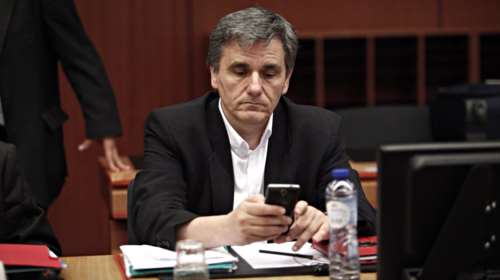 Τσακαλώτος: Χαλάρωση των capital controls έως το φθινόπωρο