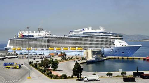 Συνάντηση Δρίτσα με τους εργαζομένους στα λιμάνια