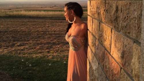 Η κόρη του Λευτέρη Πανταζή φόρεσε το πιο ωραίο φόρεμα στον γάμο του Σαββίδη