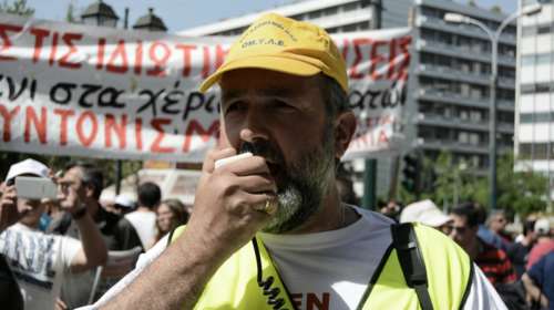 Κατάληψη στα κεντρικά γραφεία του ΟΛΠ από εργαζόμενους