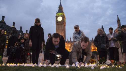 Η δολοφονία πλήγωσε το «κόμμα του μίσους» στη Βρετανία