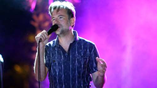 To komasusu: Τραγούδι του Μαραβέγια για το...δεξί μπατάρισμα Τσίπρα