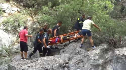 Παραλίγο νέα τραγωδία σε φαράγγι της Αρκαδίας - Βίντεο