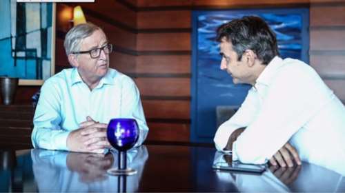 «Τετ α τετ» Γιούνκερ- Μητσοτάκη εκτός επίσημου προγράμματος