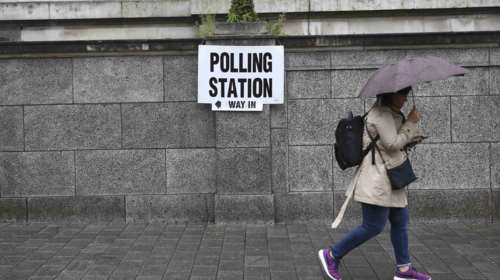 Θεωρίες συνωμοσίας: H MI6 σβήνει τη ψήφο μας