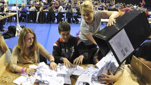 Καθαρή νίκη του Bremain δείχνουν οι δημοσκοπήσεις