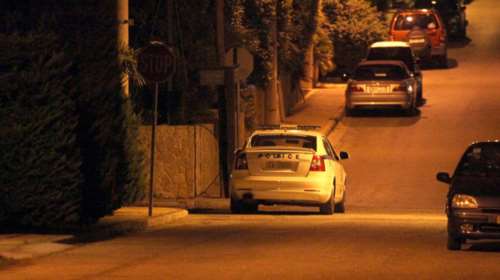 Βόμβα για να «τρομάξουν» ιδιοκτήτη νυκτερινών κέντρων