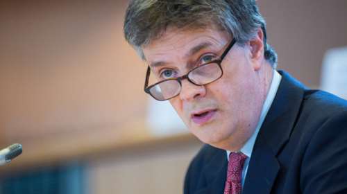 Παραιτήθηκε ο Βρετανός Επίτροπος: «Ό,τι έγινε δεν αναιρείται»