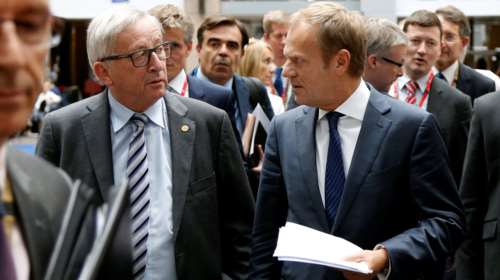 Οργισμένος Γιούνκερ: Δεν θα τεθώ υπό κηδεμονία κανενός