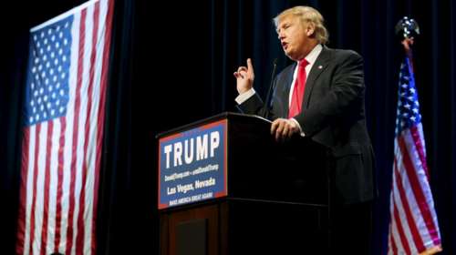 Ο Τραμπ πλέκει το εγκώμιο του Σαντάμ: Σκότωσε τρομοκράτες!