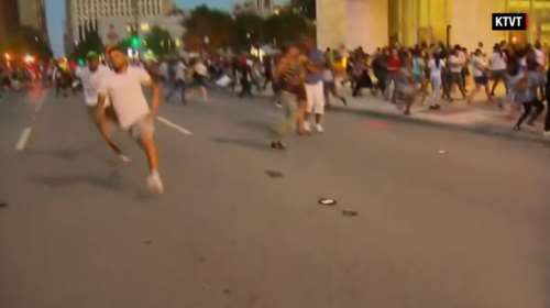 Χάος και πανικός στο Ντάλας: Η στιγμή της επίθεσης