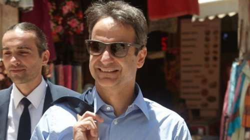 Ο Κυρ. Μητσοτάκης στον Ιερό Ναό της Αναστάσεως στα Ιεροσόλυμα