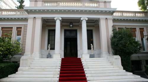 Κυβέρνηση: Δεν έχουμε άγχος με τον εκλογικό νόμο , οι άλλοι έχουν