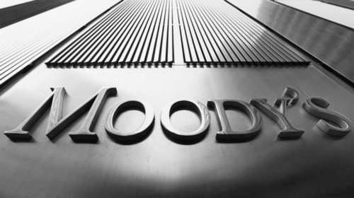 Ύφεση 0.7% για το 2016 προβλέπει η Moody&#39;s