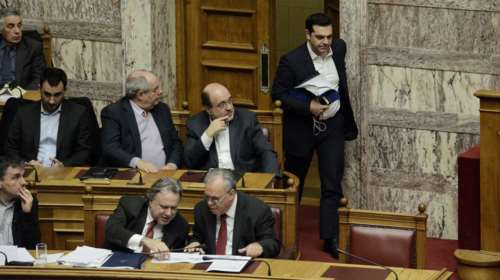 Η κυβέρνηση, ο στόχος των 200 &amp; το παιχνίδι με το bonus