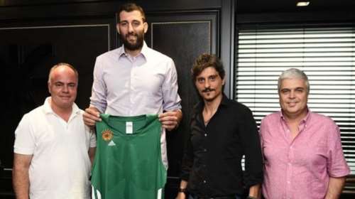 Εκλεισε στον Παναθηναϊκό ο Γιάννης Μπουρούσης