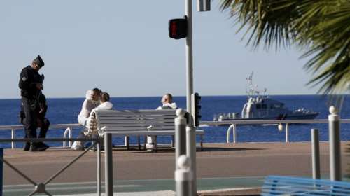 Σοκ και δέος στη Γαλλία: «Νεκρή» πόλη η Νίκαια