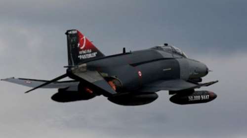 Μαχητικό αεροσκάφος κατέρριψε ελικόπτερο στην Αγκυρα