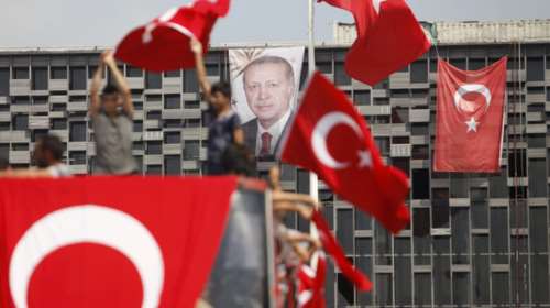 Γιατί μπορεί να αποδειχτεί «πύρρειος» η νίκη Ερντογάν