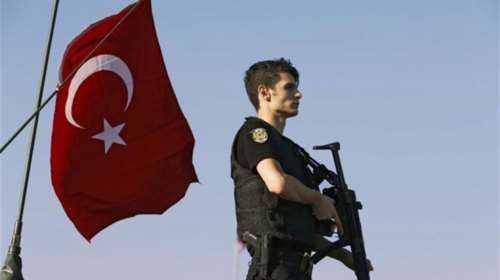 «Ξήλωσαν» 8000 αστυνομικούς σε Κωνσταντινούπολη-Αγκυρα