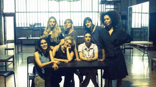 Πρέπει να γίνεις τελικά σκύλα για να κάνεις καριέρα;