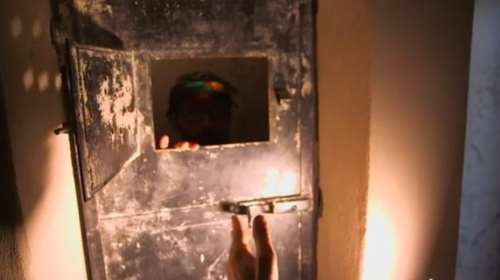 Εικόνες και video σοκ από φυλακές του ISIS