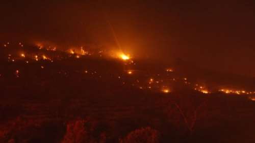 Χίος: Σε ύφεση η πυρκαγιά, κάηκαν τα μαστιχόδεντρα