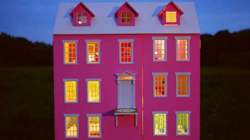 Αυτό είναι η πιο σουρεαλιστική κυψέλη στον κόσμο